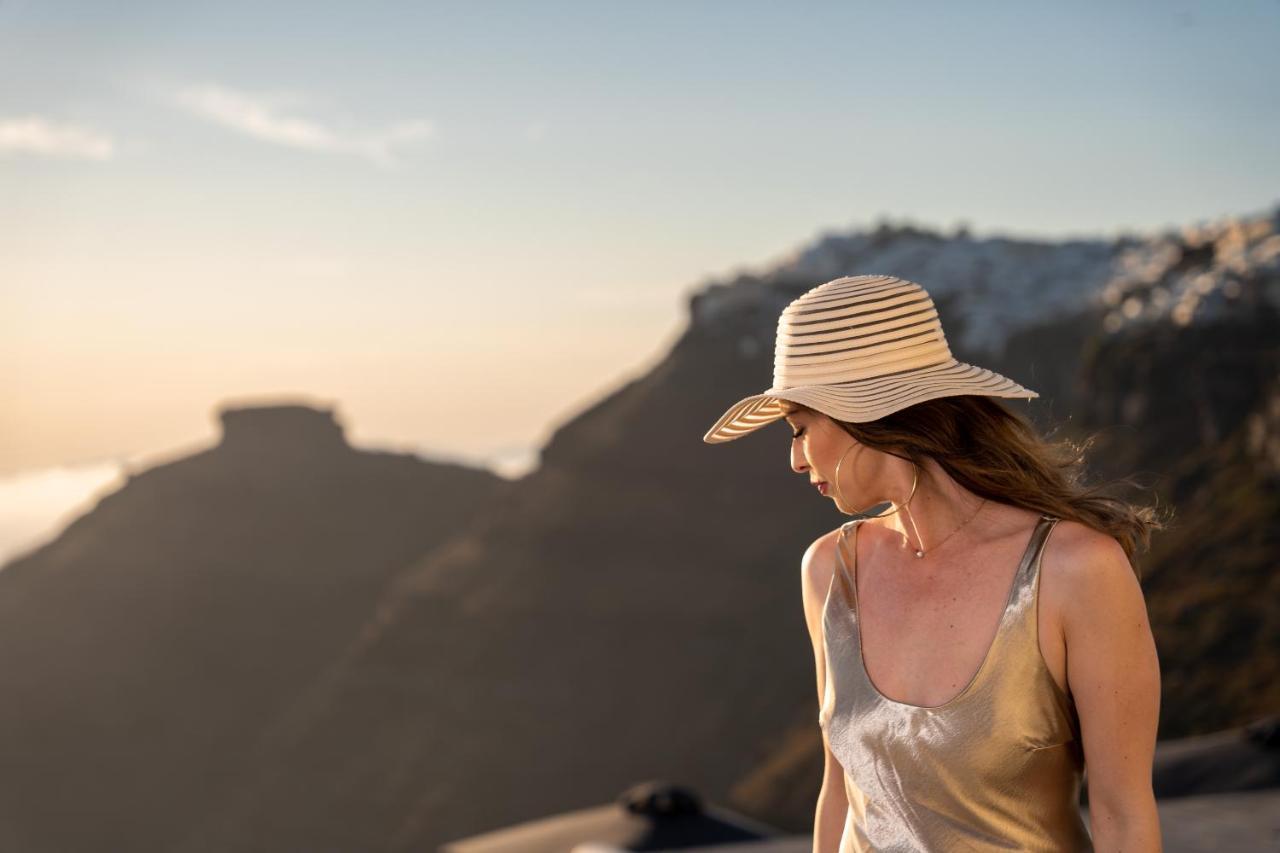 Airth Santorini Suites Фіростефані Екстер'єр фото